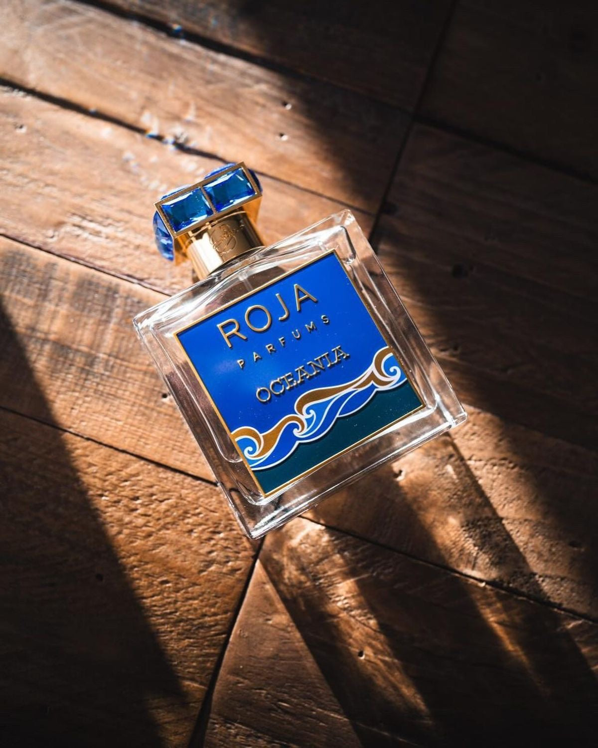 1 .Roja oceania (decant)