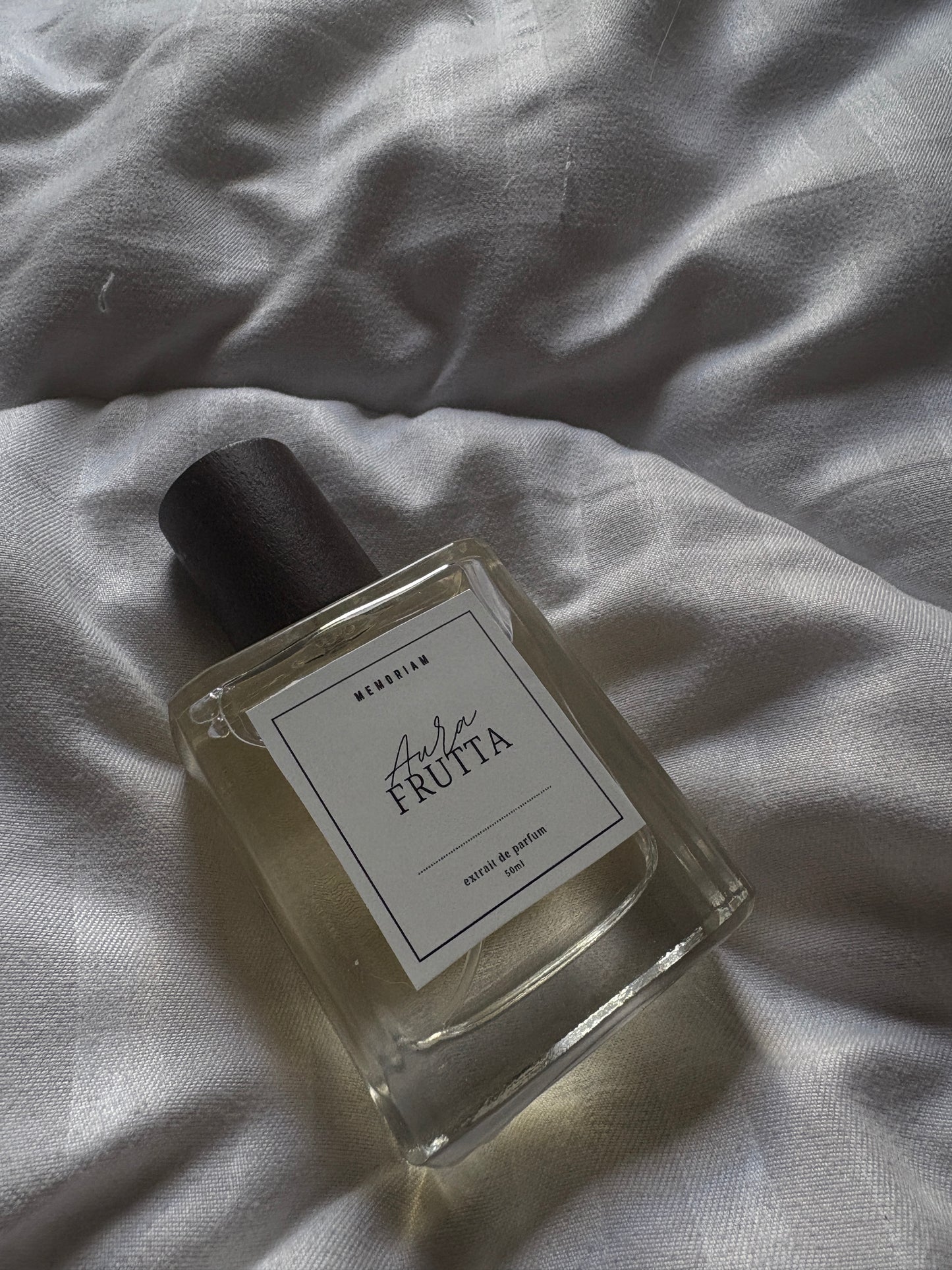 1. Memoriam Aura Frutta